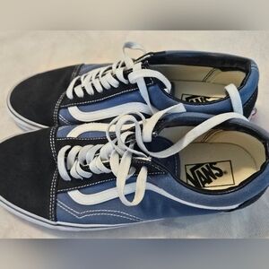 Vans Men's Blue and Black Sneakers